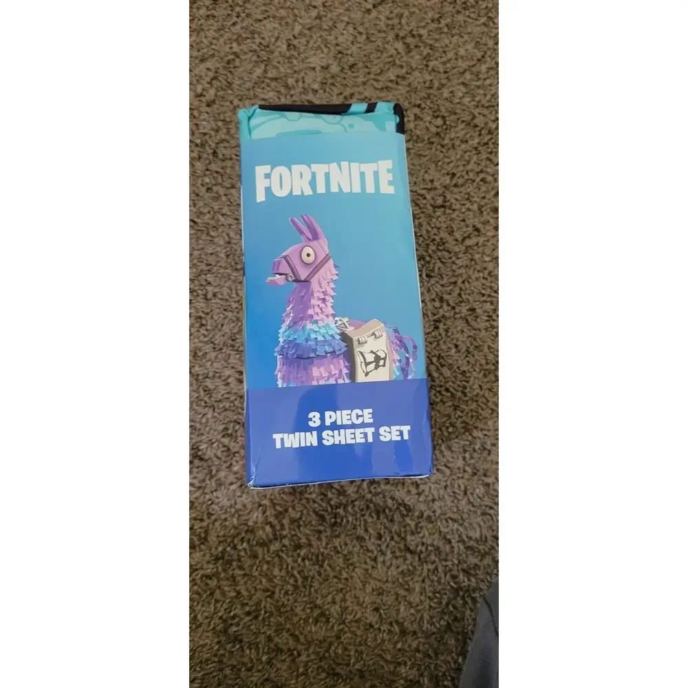 FORTNITE 3pc Microfiber Twin Sheet Set! 1 Fitted, 1 Flat Sheet & 1 Pillowcase
